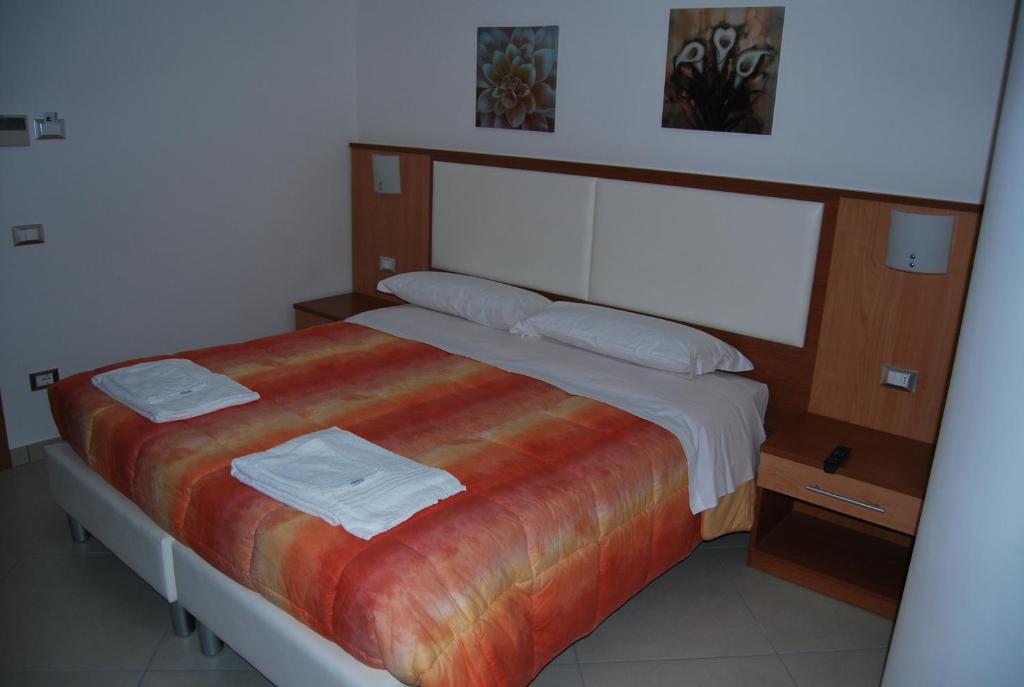 Hotel Europa Nereto Rum bild